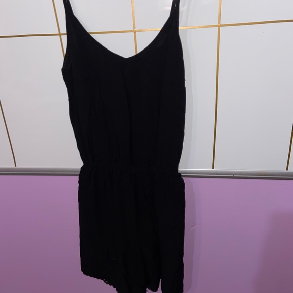 Romper Set - Picture 3 of 5